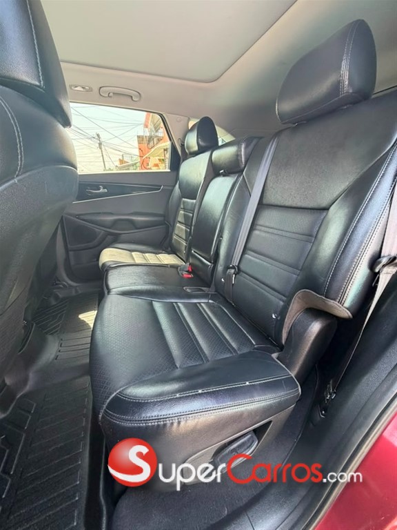 2020 Kia Sorento EX — foto 6 / 12