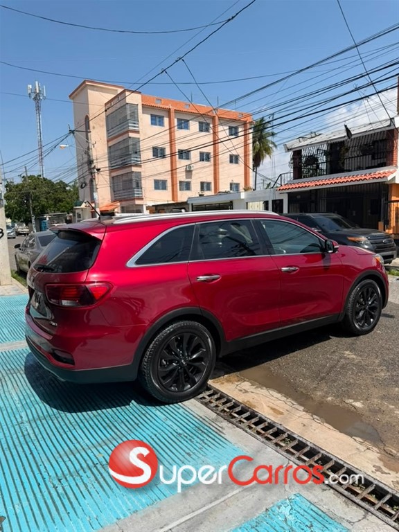 2020 Kia Sorento EX — foto 8 / 12