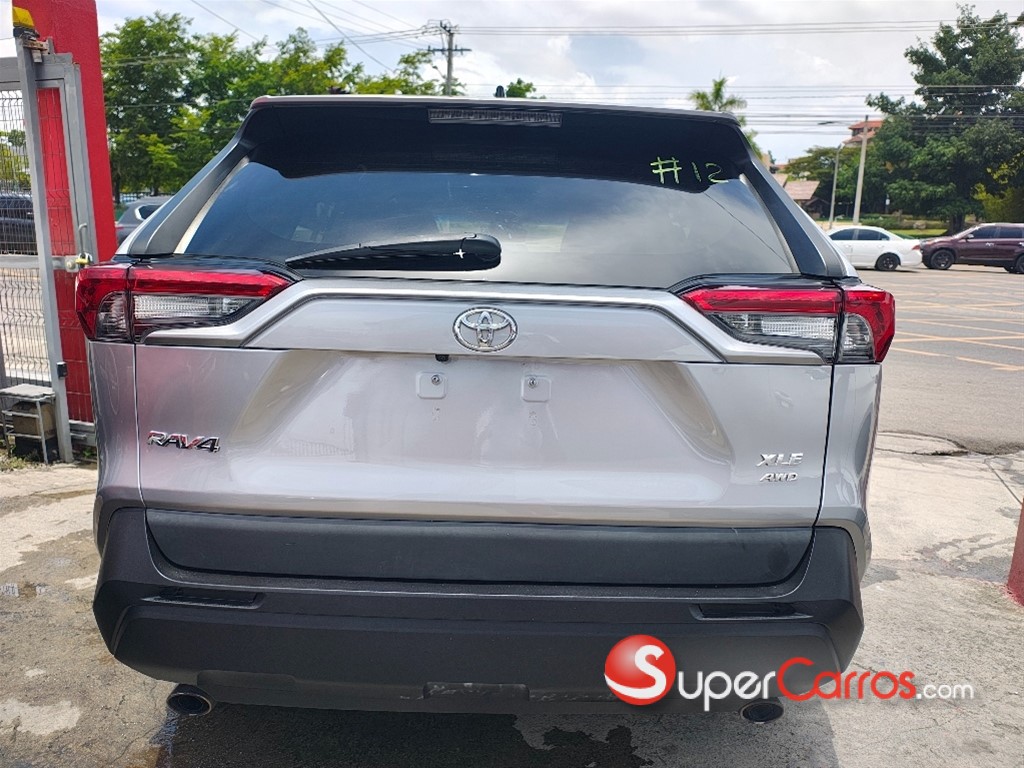 2023 Toyota RAV4 XLE — foto 6 / 11