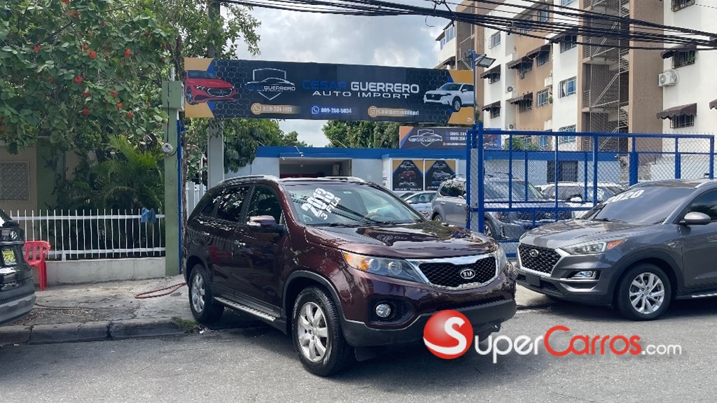 2013 Kia Sorento LX