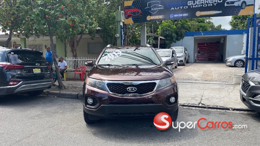 2013 Kia Sorento LX — foto 2 / 12