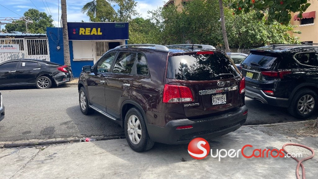 2013 Kia Sorento LX — foto 4 / 12