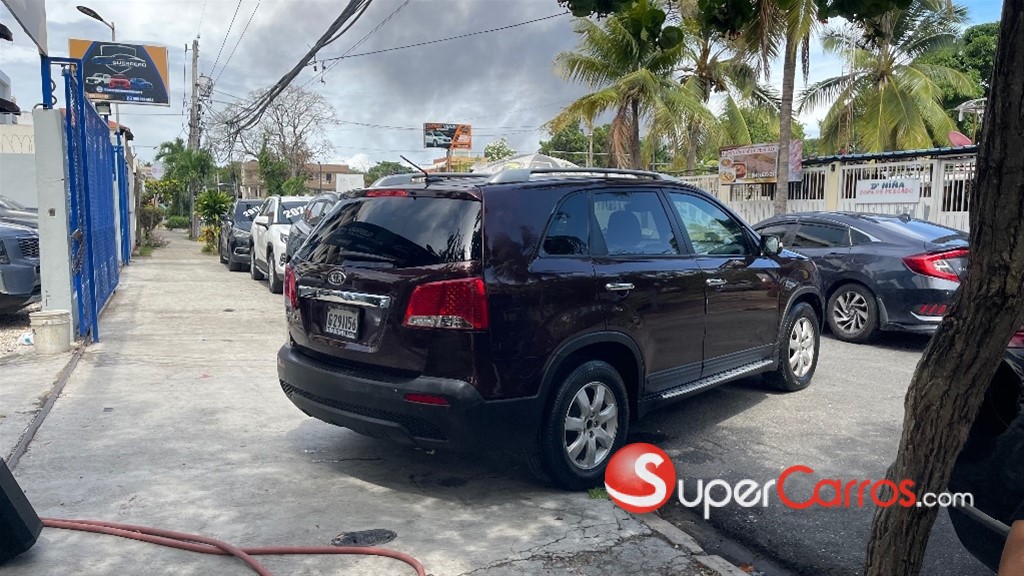2013 Kia Sorento LX — foto 5 / 12
