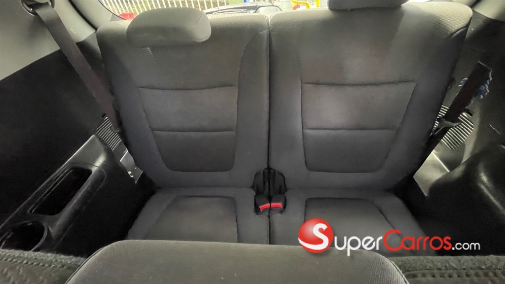 2013 Kia Sorento LX — foto 8 / 12