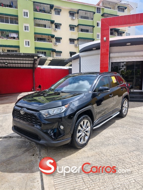 2021 Toyota RAV4 XLE Premium — foto 7 / 12