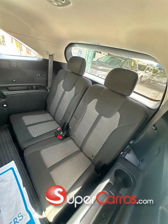 2021 Kia Sorento LX — foto 5 / 10