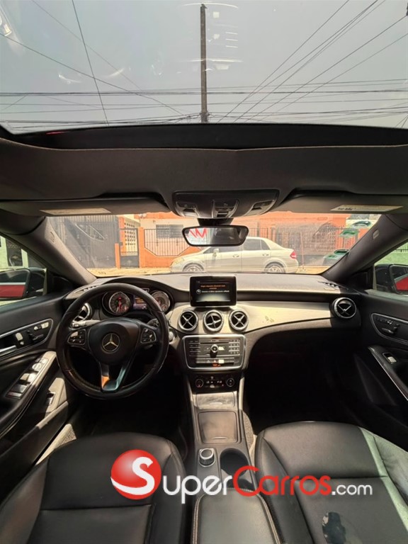 2015 Mercedes-Benz Clase CLA 250 — foto 3 / 12