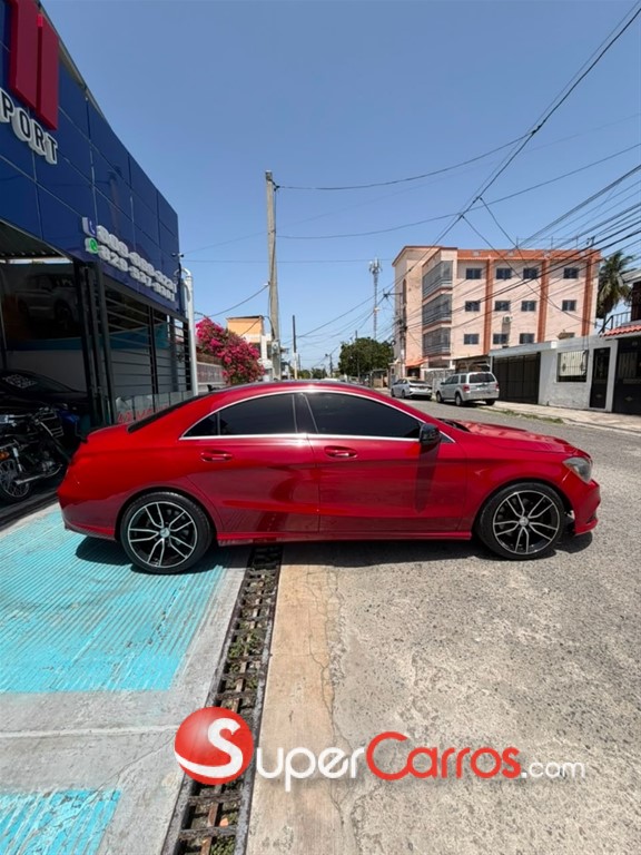 2015 Mercedes-Benz Clase CLA 250 — foto 7 / 12