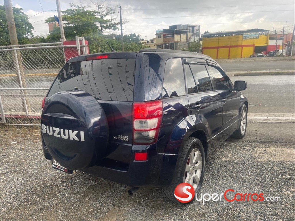2011 Suzuki Vitara — foto 5 / 9