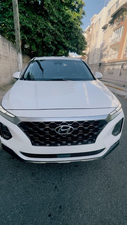2019 Hyundai Santa Fe — foto 2 / 11