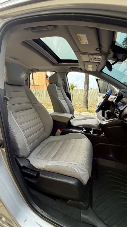 2017 Honda CR-V EX-Turbo — foto 8 / 12