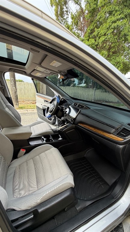 2017 Honda CR-V EX-Turbo — foto 9 / 12