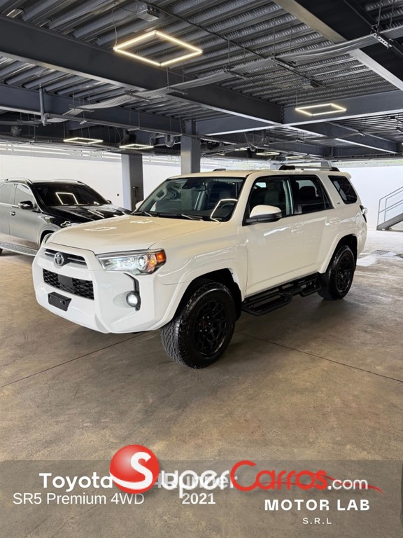 2021 Toyota 4 Runner SR5 Premium