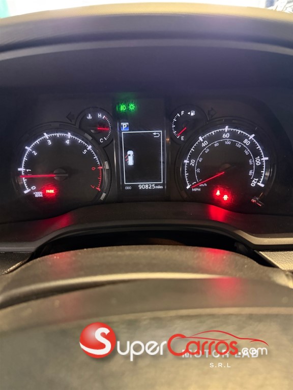 2021 Toyota 4 Runner SR5 Premium — foto 9 / 10