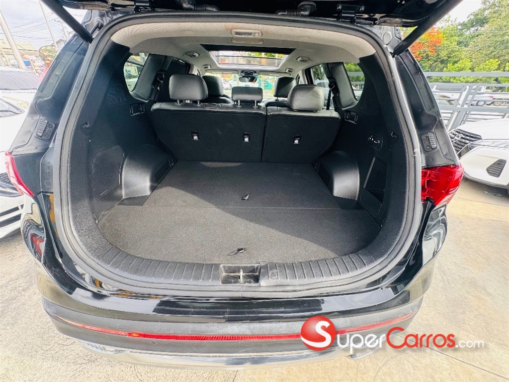 2023 Hyundai Santa Fe Limited — foto 8 / 12