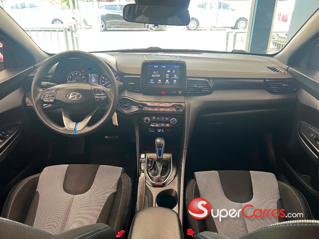 2020 Hyundai Veloster — foto 7 / 12
