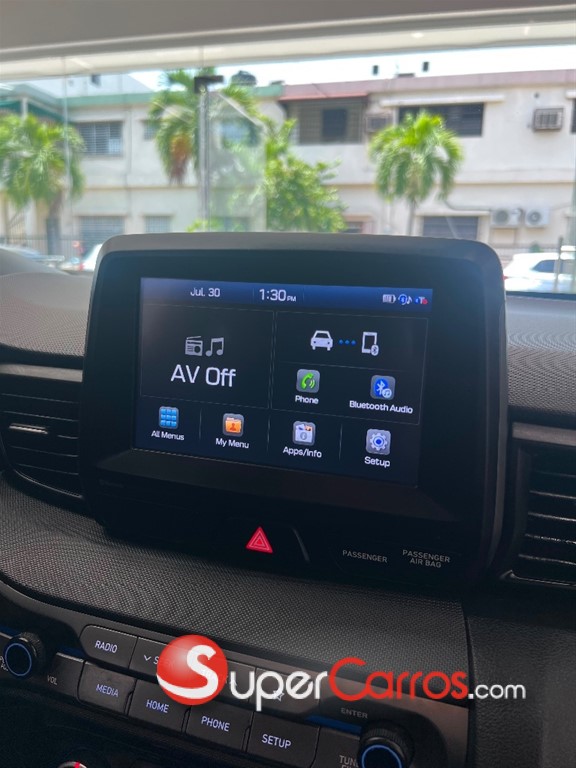 2020 Hyundai Veloster — foto 11 / 12