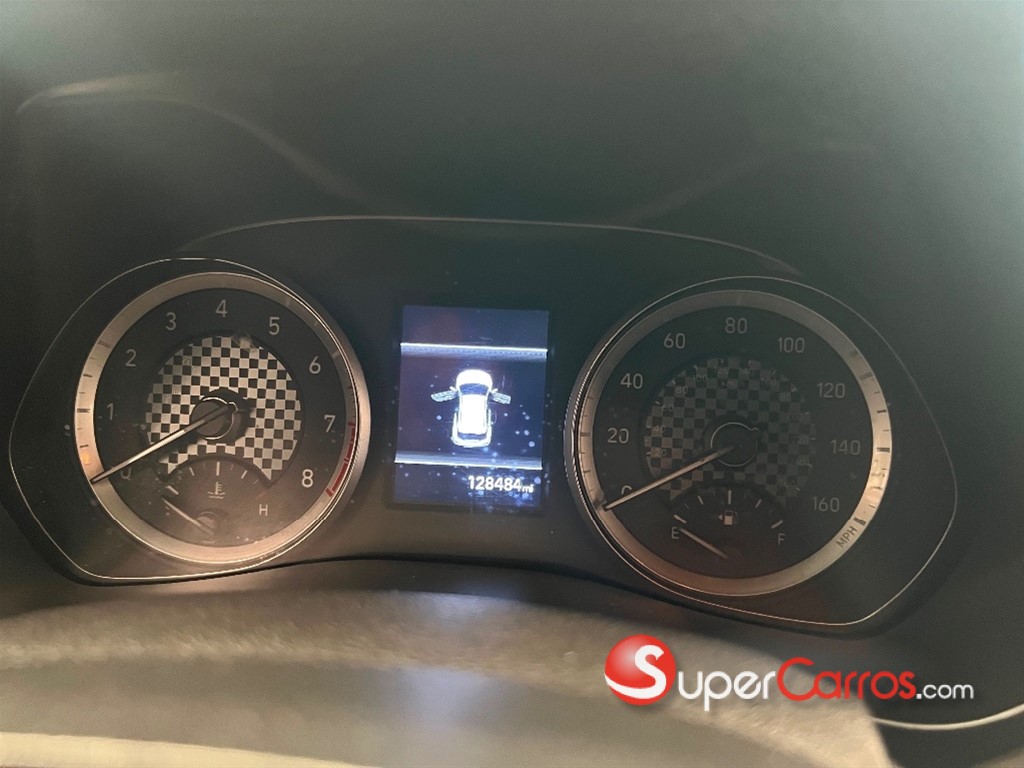 2020 Hyundai Veloster — foto 12 / 12