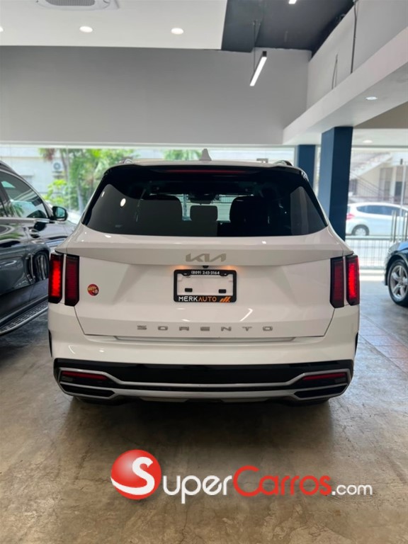 2022 Kia Sorento S — foto 4 / 12
