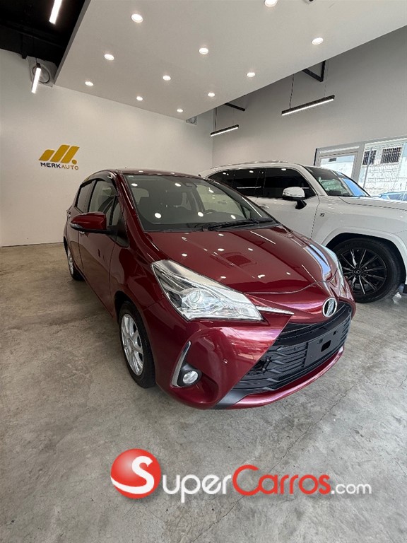 2019 Toyota VITZ