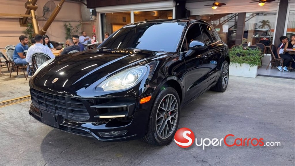 2016 Porsche Macan