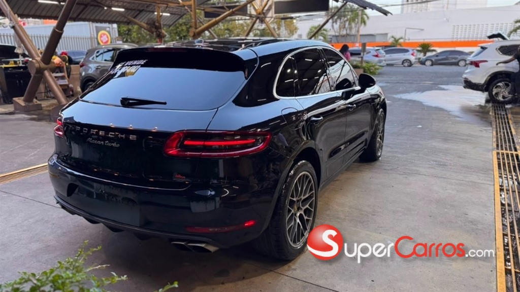 2016 Porsche Macan — foto 5 / 5