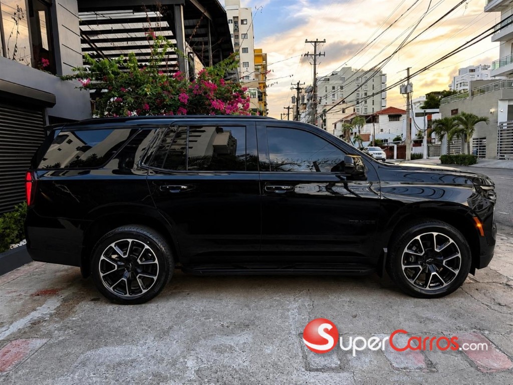 2025 Chevrolet Tahoe RST Duramax — foto 3 / 11