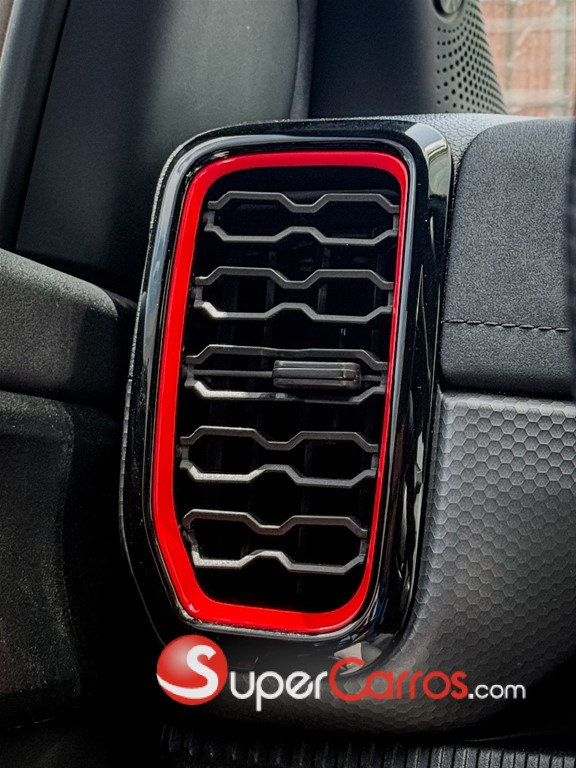 2025 Ford Ranger Raptor — foto 8 / 12