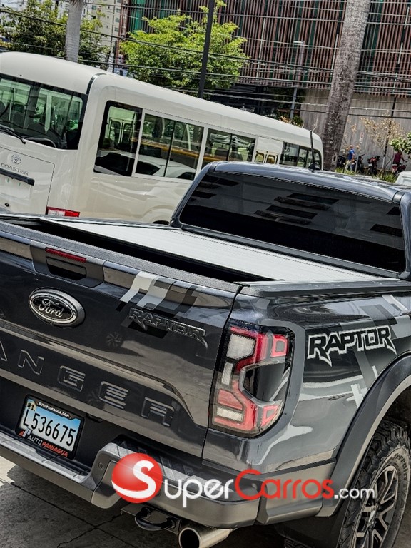 2025 Ford Ranger Raptor — foto 11 / 12