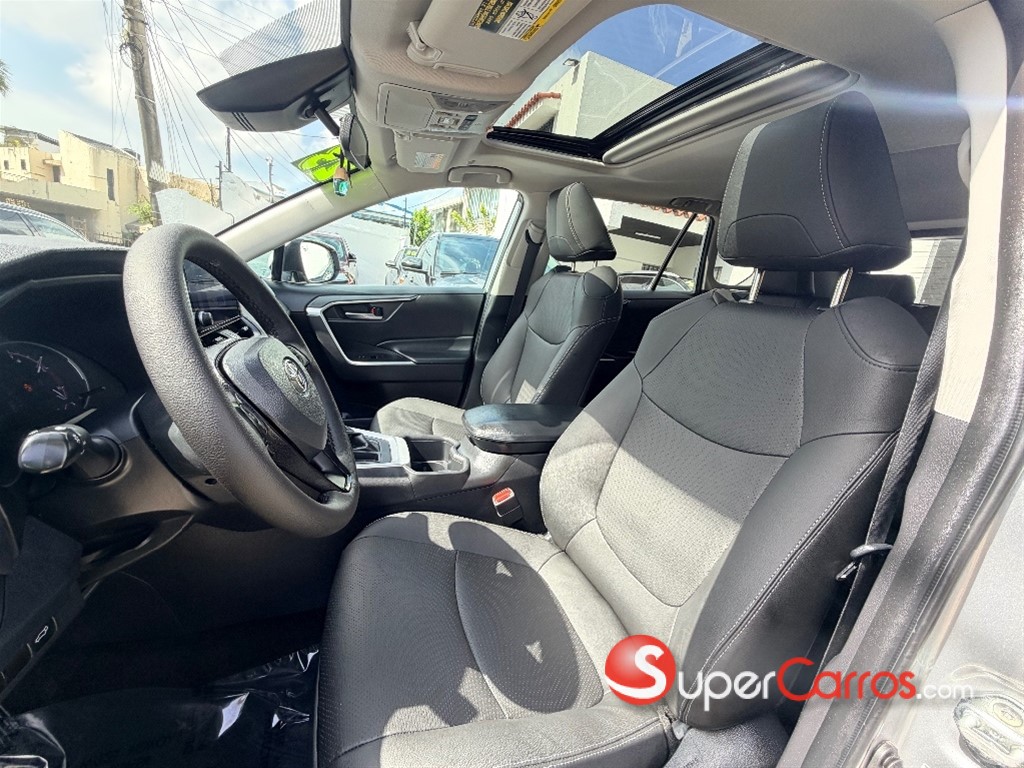 2023 Toyota RAV4 XLE — foto 6 / 11