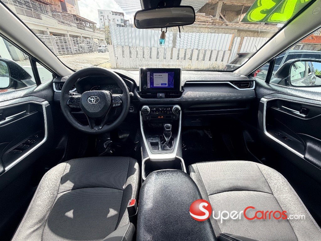 2023 Toyota RAV4 XLE — foto 8 / 11