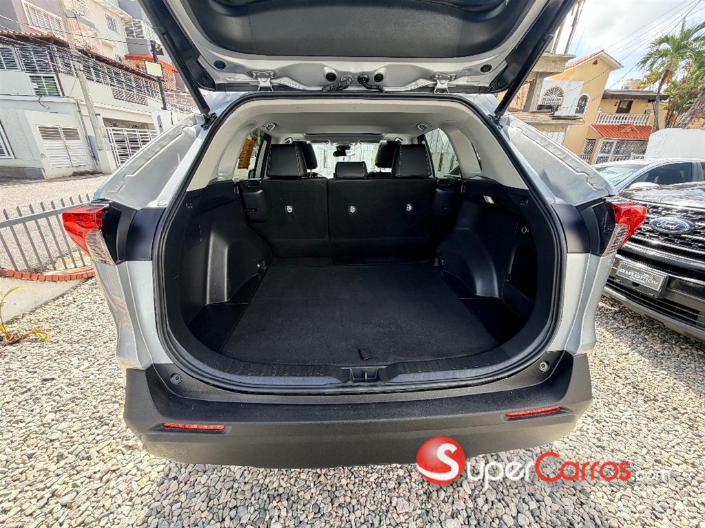 2023 Toyota RAV4 XLE — foto 9 / 11