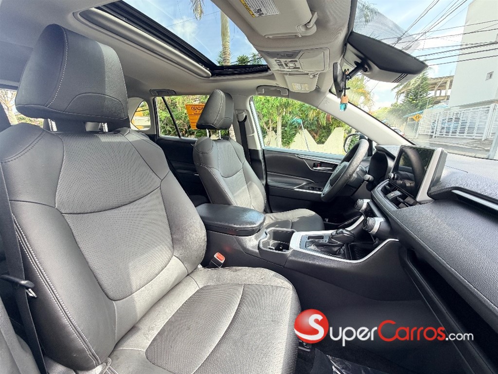 2023 Toyota RAV4 XLE — foto 10 / 11