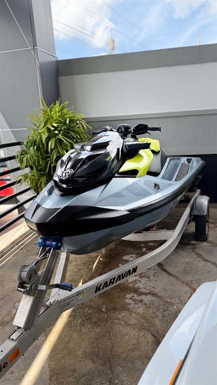 2025 Sea Doo RXP-X