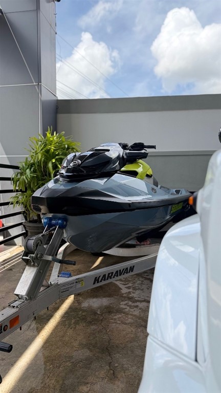 2025 Sea Doo RXP-X — foto 11 / 11