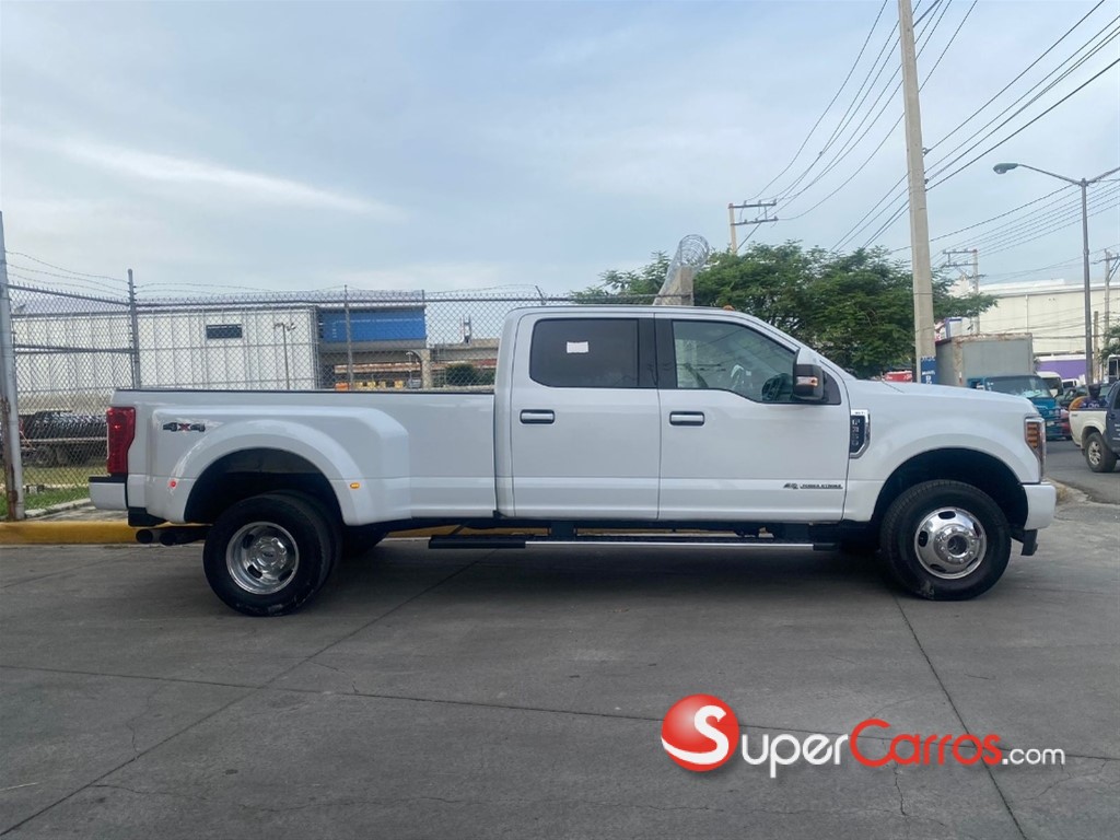 2018 Ford F 350 Super Duty — foto 2 / 12