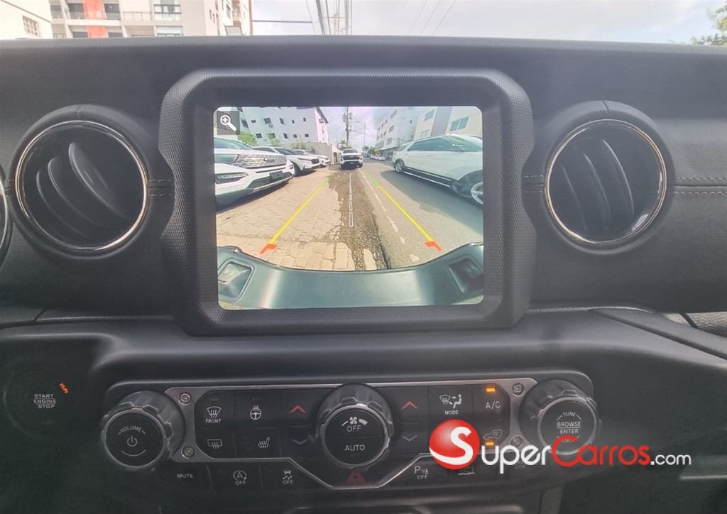 2023 Jeep Gladiator Overland — foto 8 / 9