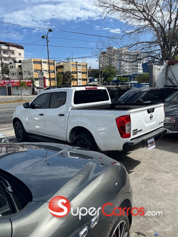2020 Nissan Frontier NP300 — foto 10 / 11