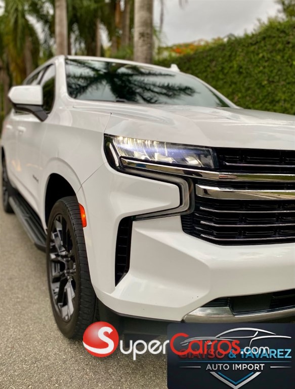 2021 Chevrolet Tahoe LT — foto 2 / 12