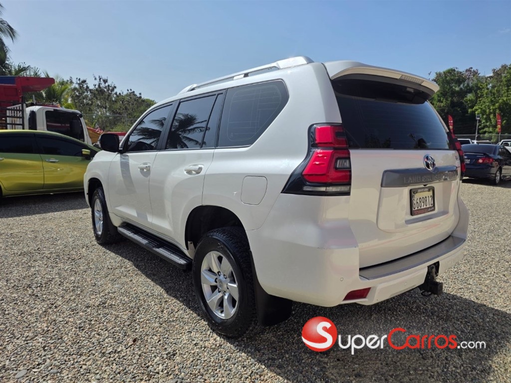 2024 Toyota Land Cruiser Prado TXL — foto 2 / 9