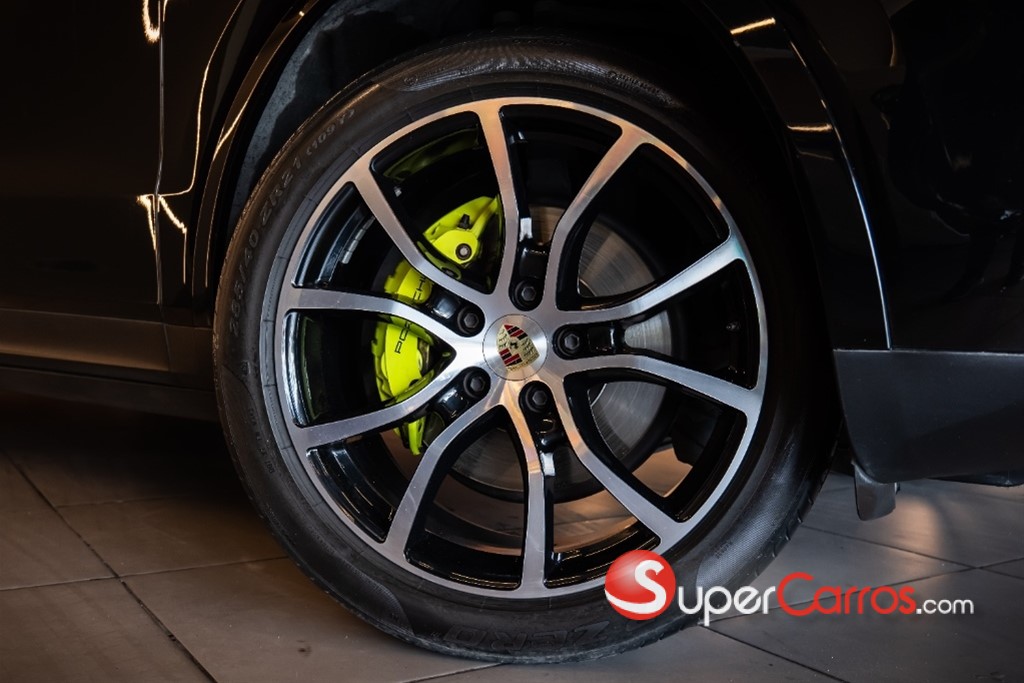 2023 Porsche Cayenne E-Hybrid — foto 6 / 11