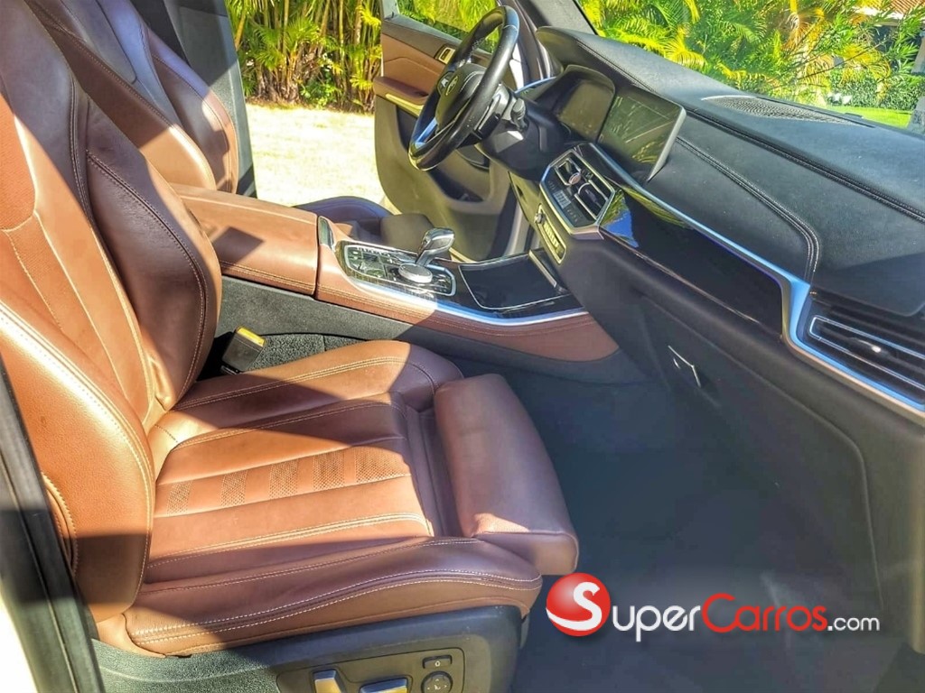 2021 BMW X 5 40i — foto 7 / 7