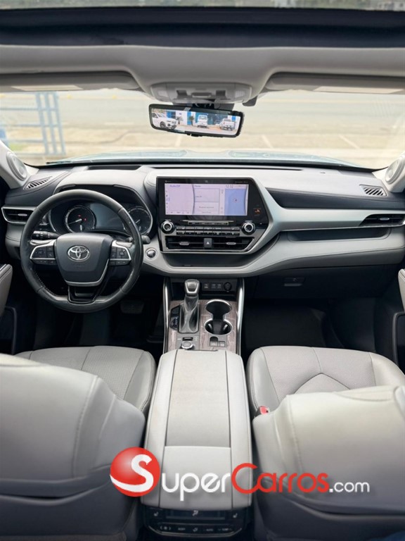 2022 Toyota Highlander Platinum — foto 4 / 9