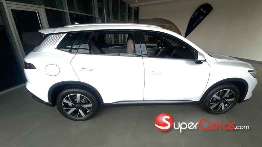 2027 BYD Song Pro — foto 7 / 10