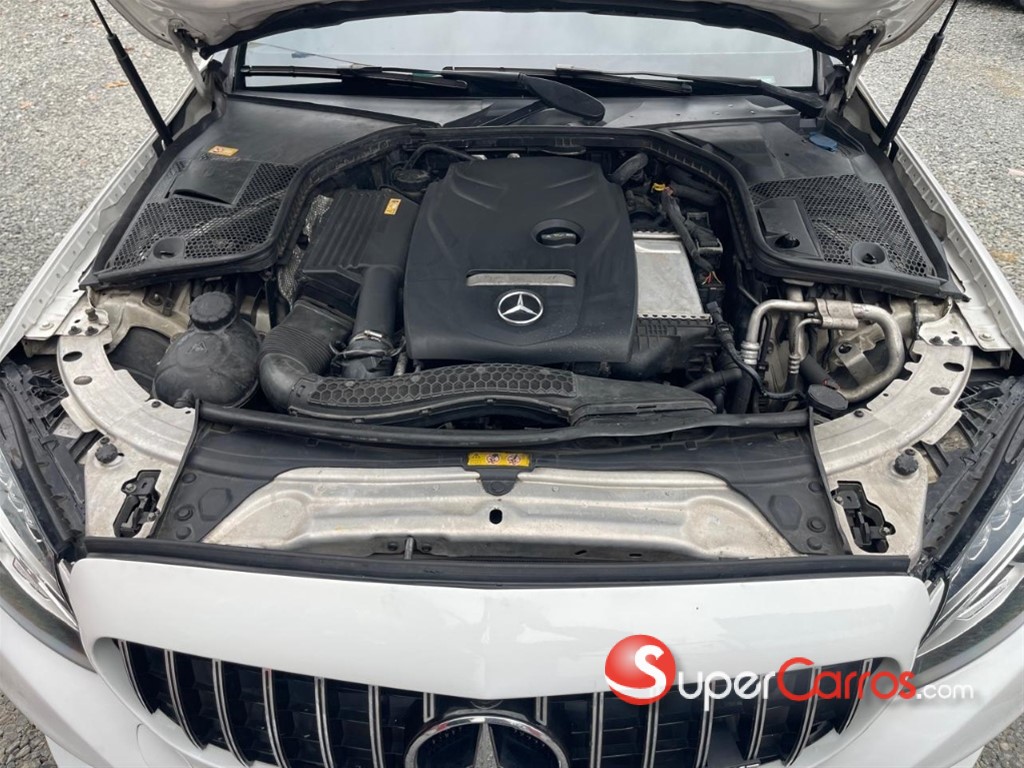 2016 Mercedes-Benz Clase C 300 — foto 10 / 11