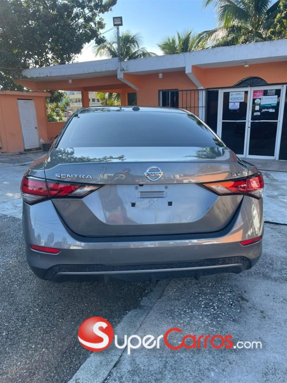 2020 Nissan Sentra SV — foto 4 / 7