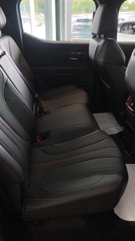 2027 BYD Shark — foto 4 / 11