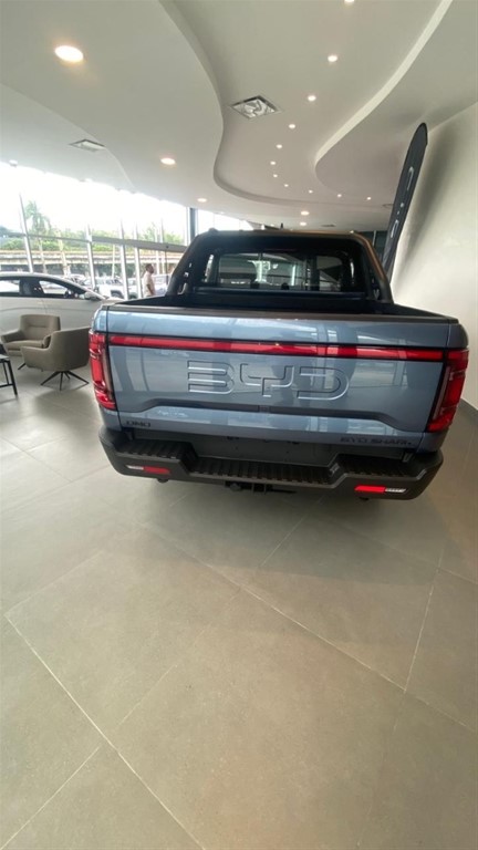 2027 BYD Shark — foto 9 / 11