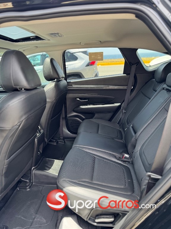 2024 Hyundai Tucson SEL Plus — foto 10 / 12