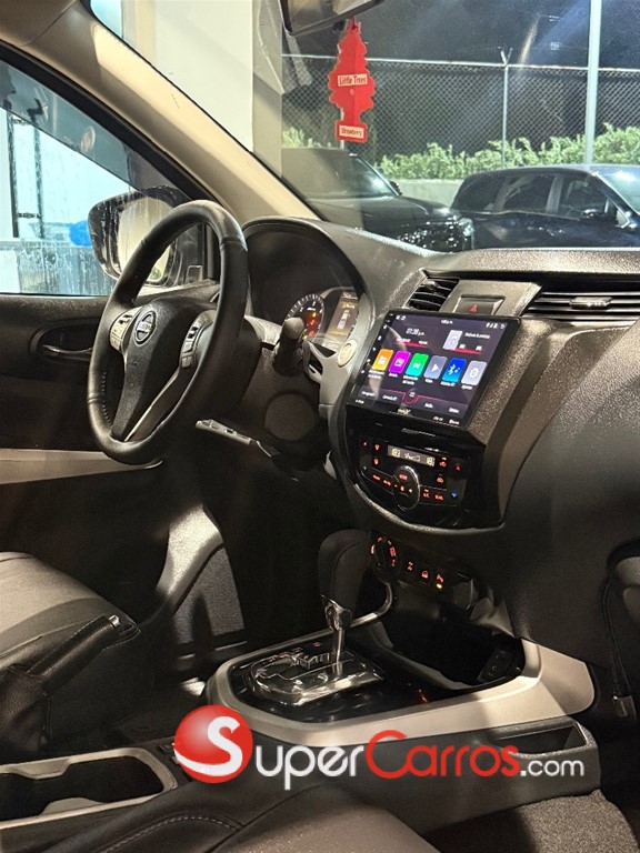 2016 Nissan Frontier LE — foto 7 / 9